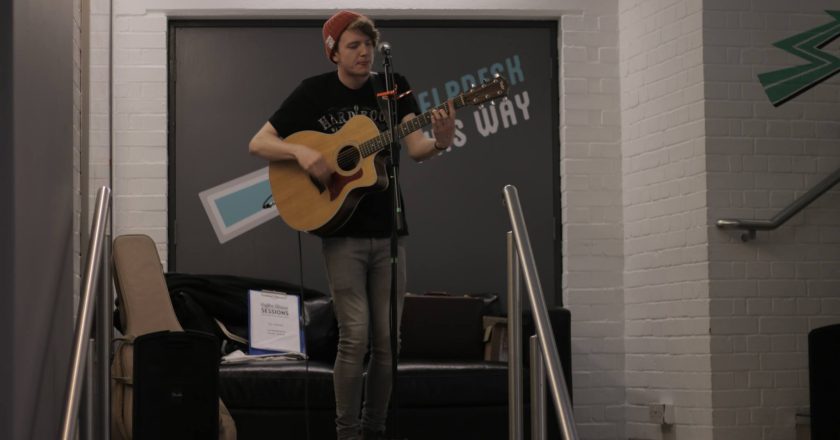 Coffeehouse Sessions: Lee Rasdall-Dove