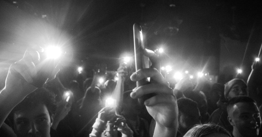 Media Cycles, Microtrends, and the Rise and Fall of Chappell Roan