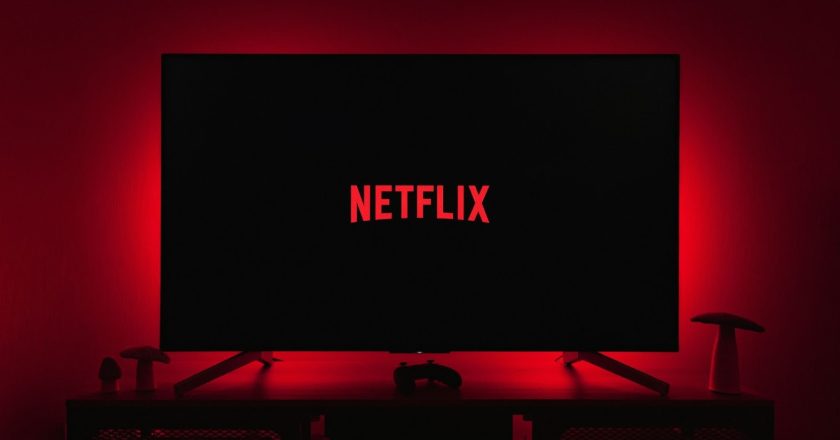 The Battle For Your Attention – Paramount Reigns Over Netflix